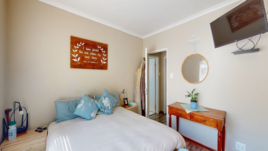 2 Bedroom Property for Sale in Kabega Park Eastern Cape